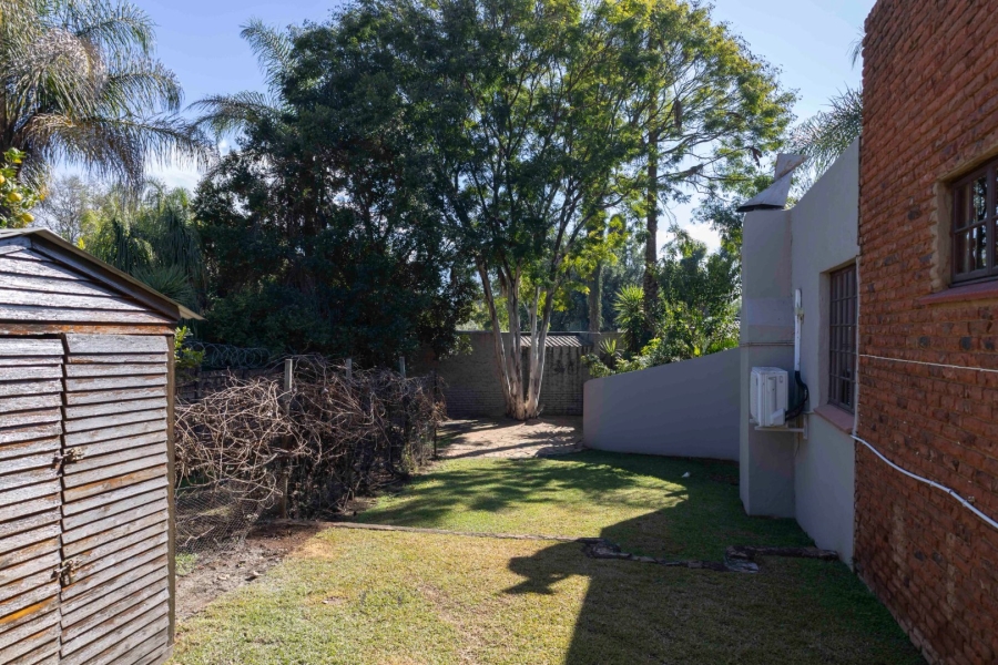 4 Bedroom Property for Sale in Ifafi North West